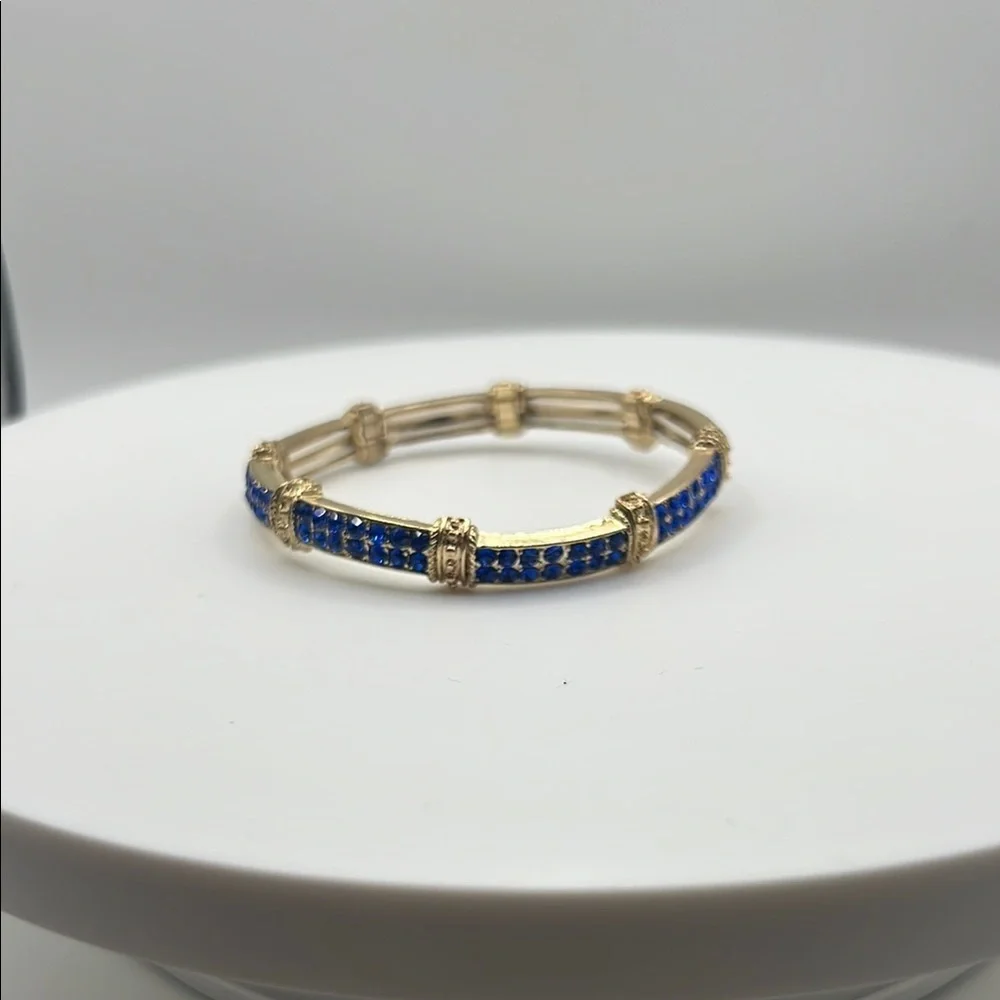 1324. Cara New York Elegant‎ Blue Crystal and Gold Stretch Bracelet